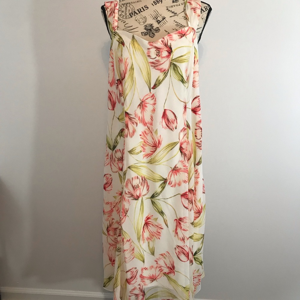Established  1962 cream Floral strapless Dress